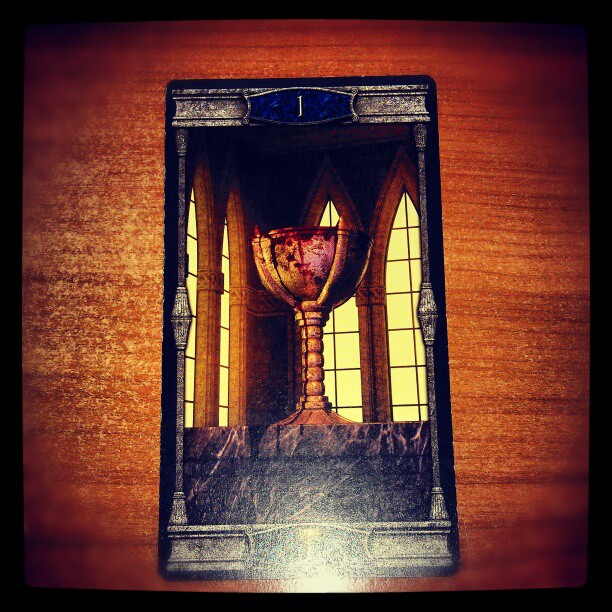 Heutige #Tageskarte war das Ass der Kelche. #Tarot