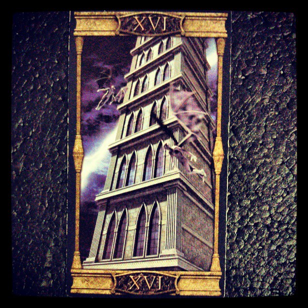 Meine Tageskarte ist heute der Turm...
#tarot #tageskarte #esoterik