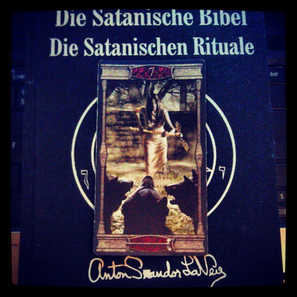 Die sieben der Stäbe. #tarot #tageskarte #esoterik #spiritualität