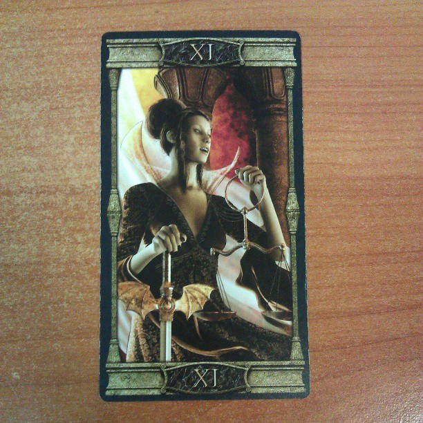 Meine #Tageskarte heute ist die Gerechtigkeit #tarot #esoterik