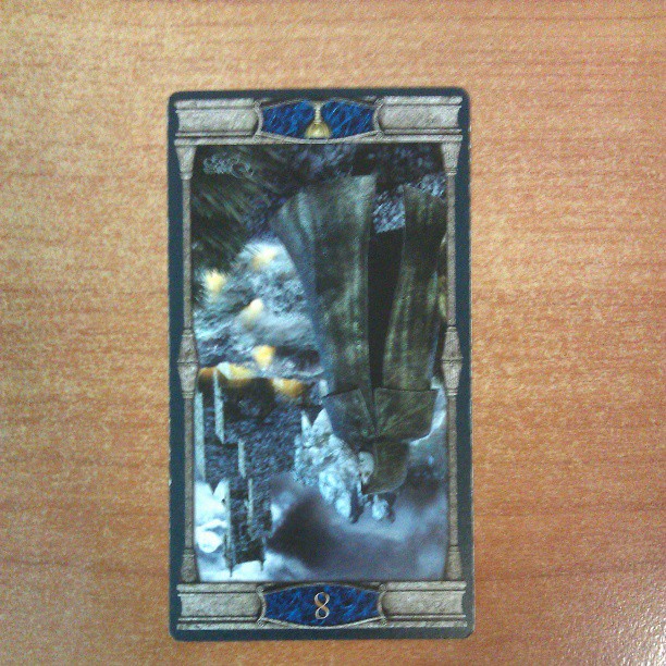 #Tageskarte heute die 8 der Kelche umgekehrt. #tarot #esoterik #kartenlegen