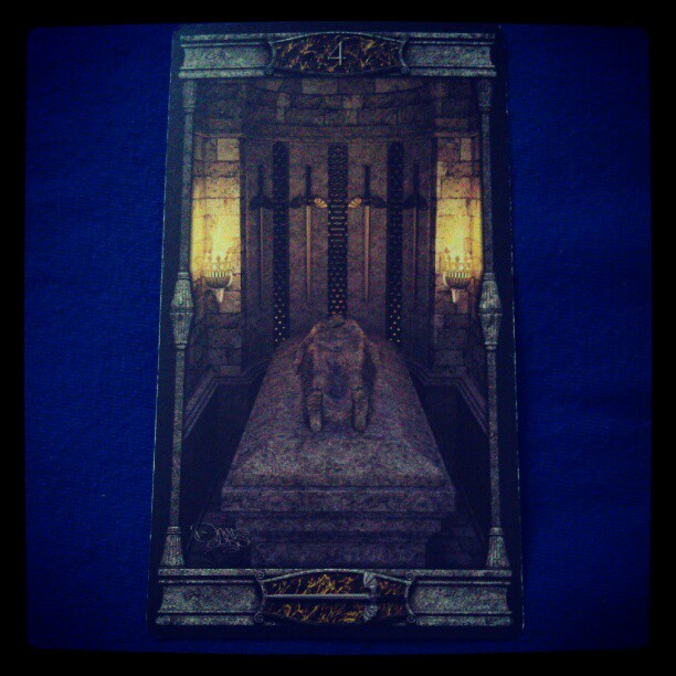 #tageskarte Vier der Schwerter #tarot #esoterik