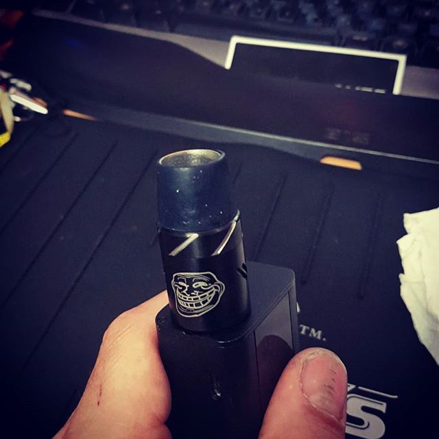 My #diy #wotofo #wotofotroll #troll #widebore #Driptip #vapingisthefuture #vape #ezigarette #ecig #dampftbeidir @dampftbeidir.de #imvaporactive #vapeon #vapeporn #vaper #dampfe #dampfen #vaporactive #vapers #fucktpd #esmoke