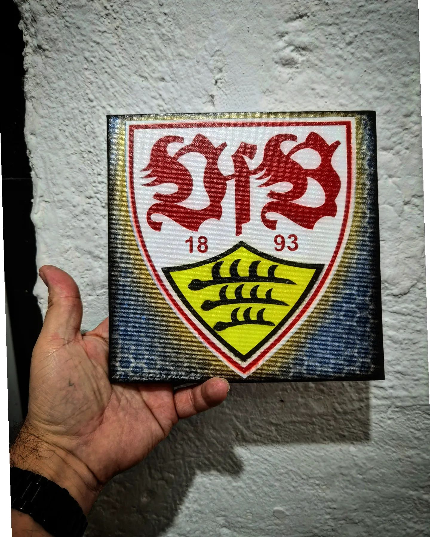 And the third one. Another try on this.  #vfbstuttgart #airbrush #airbrushart #fanart #kunst #luftpinselkunst #art #createx #createxwickedcolors #canvas #justforfun